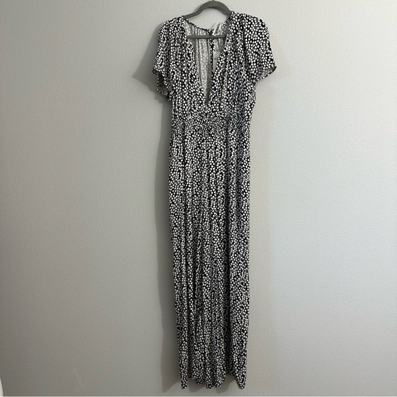 Anthropologie The Somerset woman’s  Jumpsuit - Picture 4 of 13